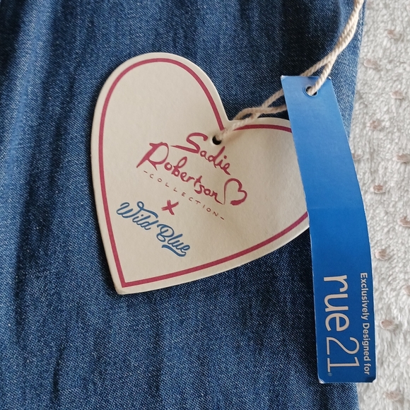 VTG Very cute button up Jean dress from Sadie Robertson collection Rue 21 - Picture 11 of 14